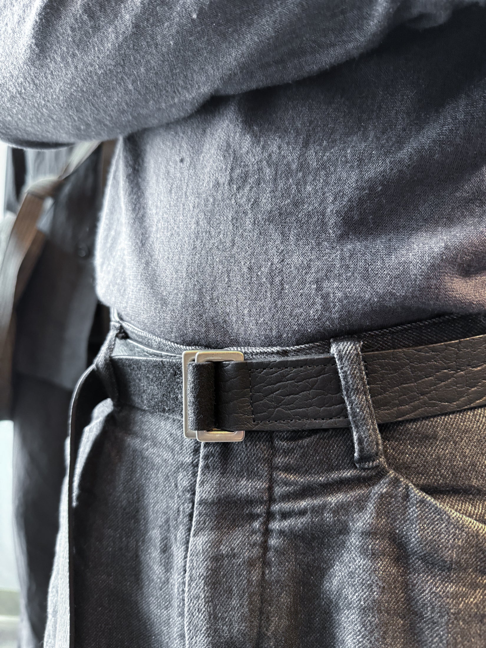 Black Shrunken Bison Leather ARO Belt - Image 5