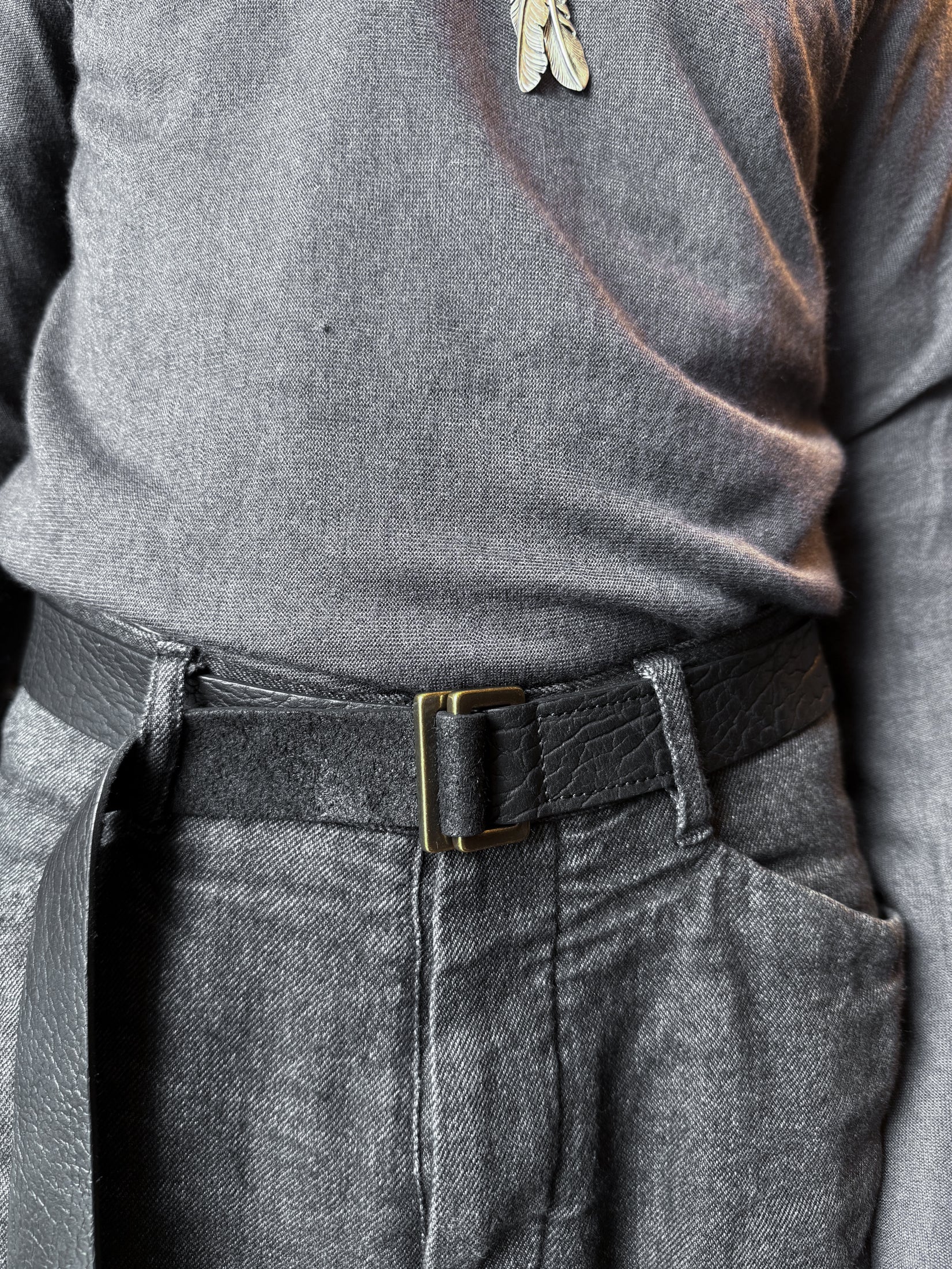 Black Shrunken Bison Leather ARO Belt - Image 7