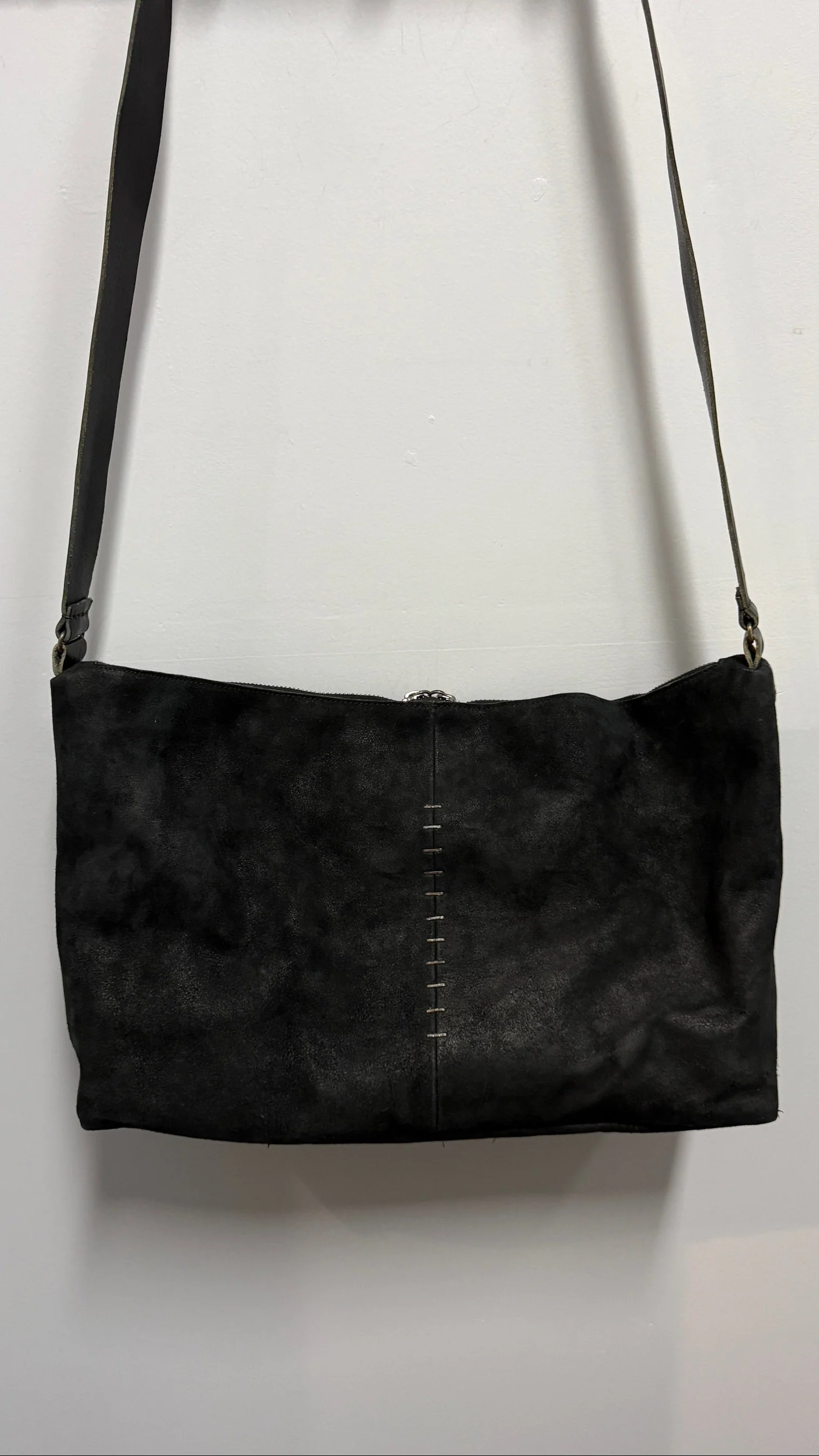 Black Creep Horse Leather Shoulder Bag by Daniele Basta - Image 3