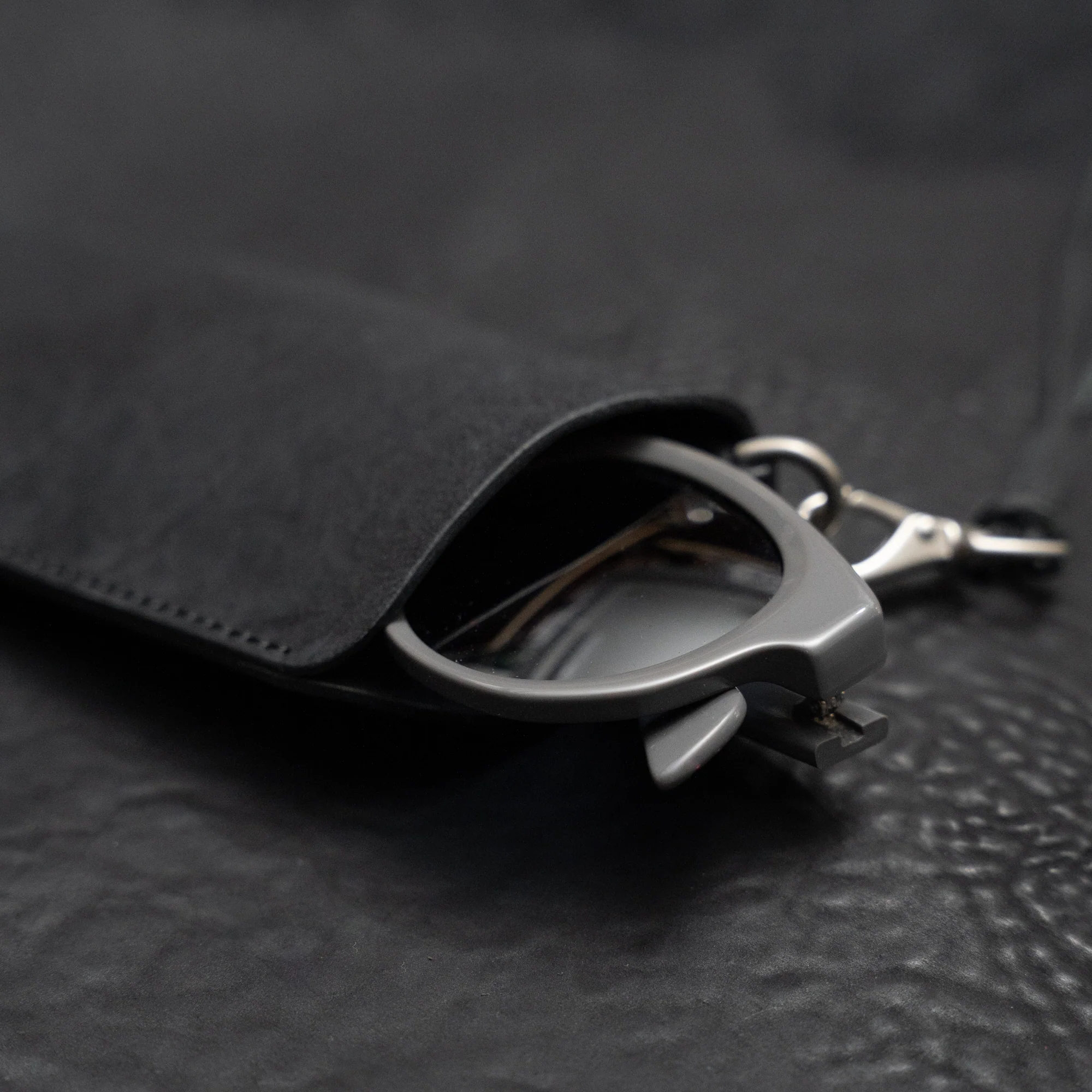Black Culatta Horse Leather Kinich 2 Eyewear Pouch - Image 7