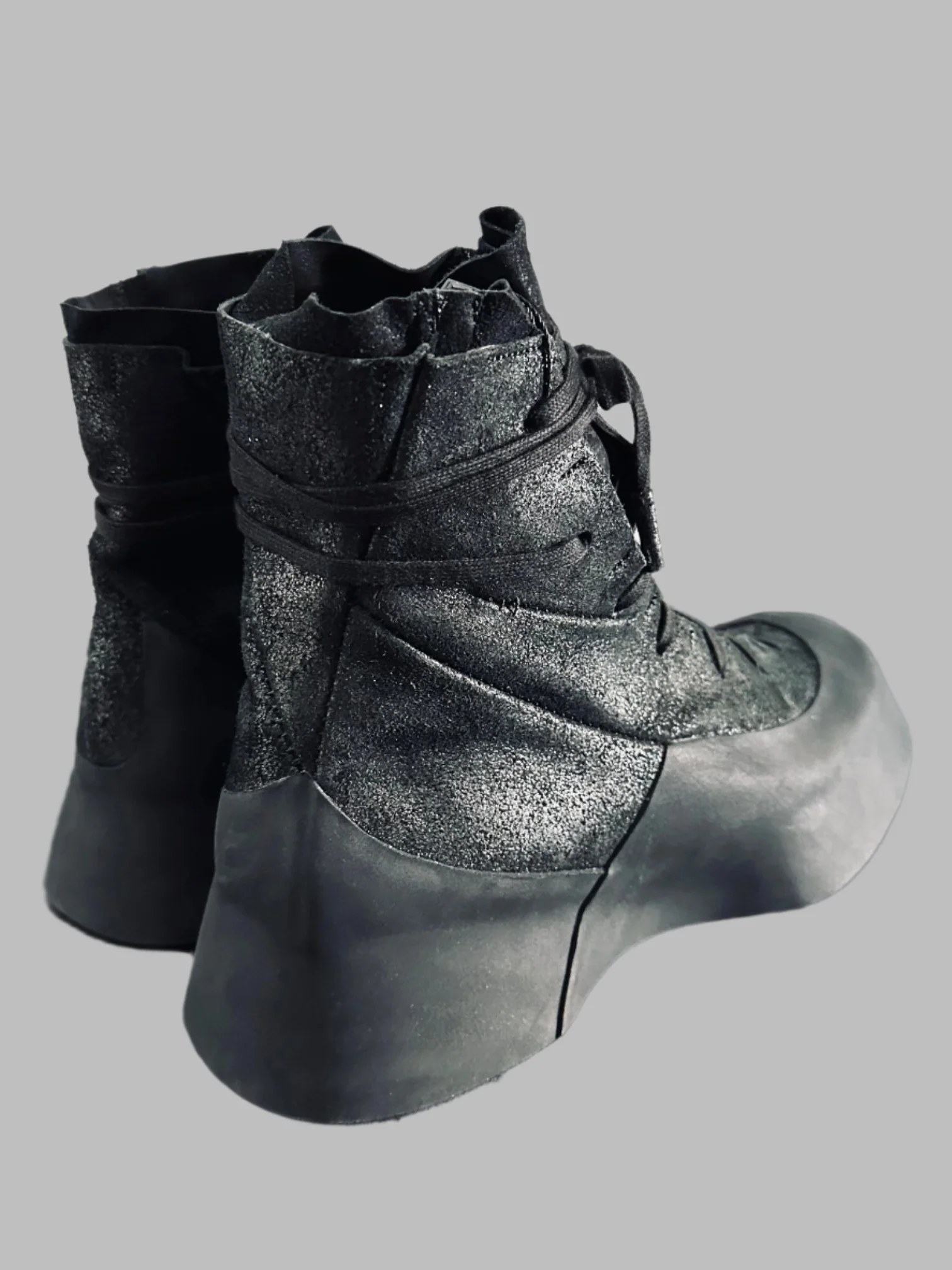 Black Distortion Featherweight Hi-Top Resin Reverse Horse Leather Sneakers - Image 5