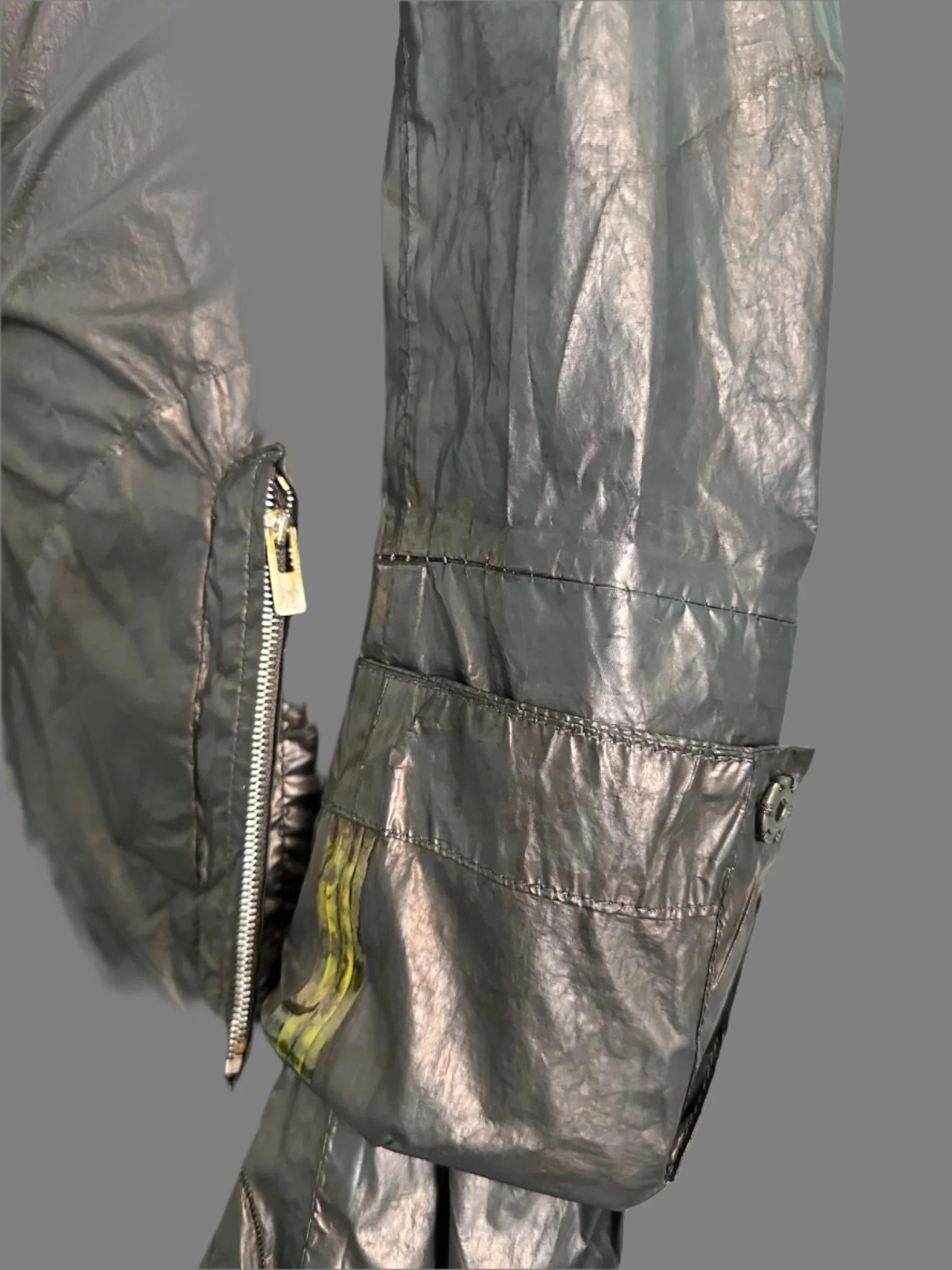 Black Green Object Dyed Nylon Chain-Seam Hooded Parka with Retractable Sleeves by Carol Christian Poell - Image 10