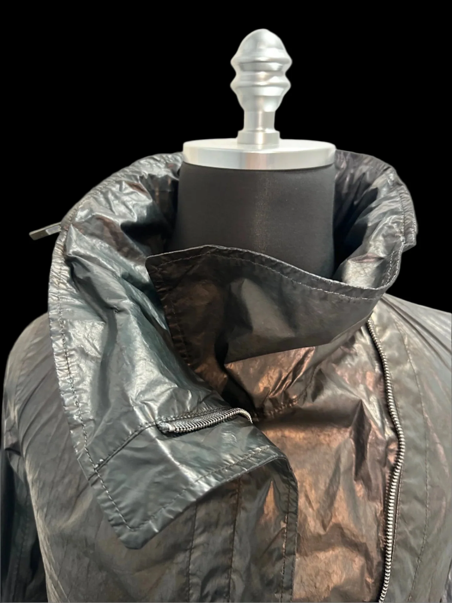 Black Green Object Dyed Nylon Chain-Seam Hooded Parka with Retractable Sleeves by Carol Christian Poell - Image 11