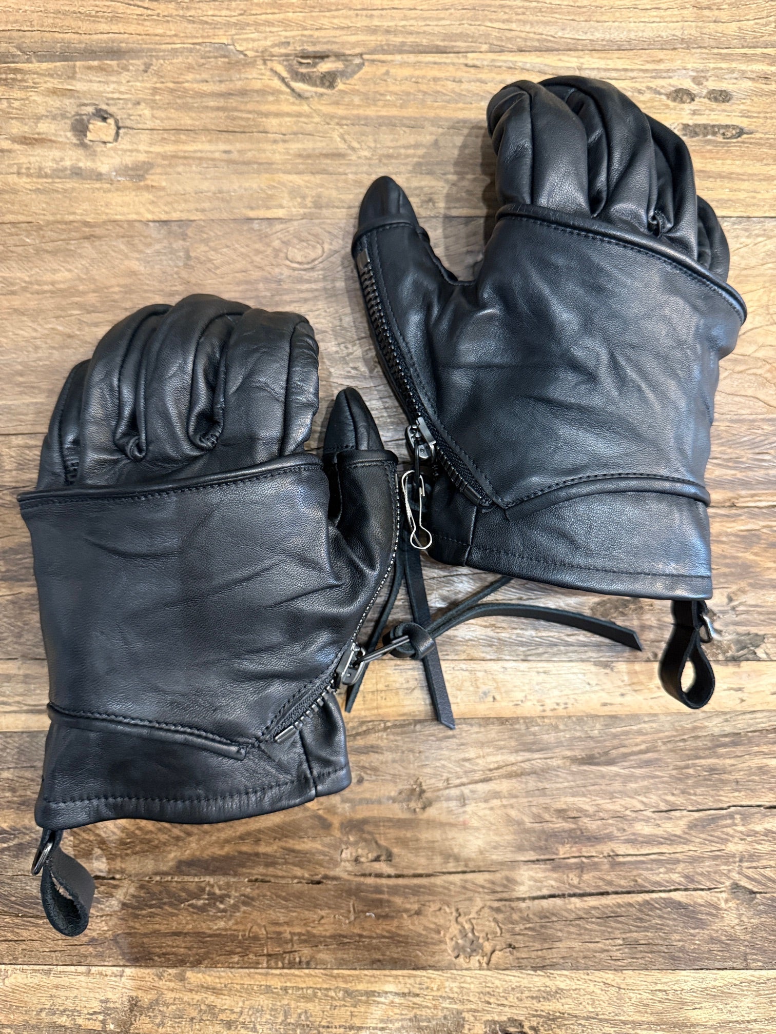 Black Horse Leather Layered Gloves - Image 9