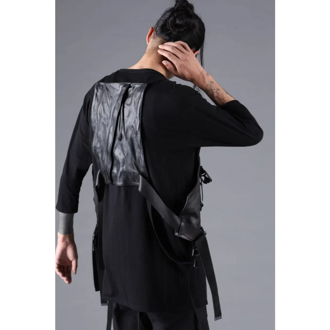 Black Horse Leather Vest Bag - Image 10
