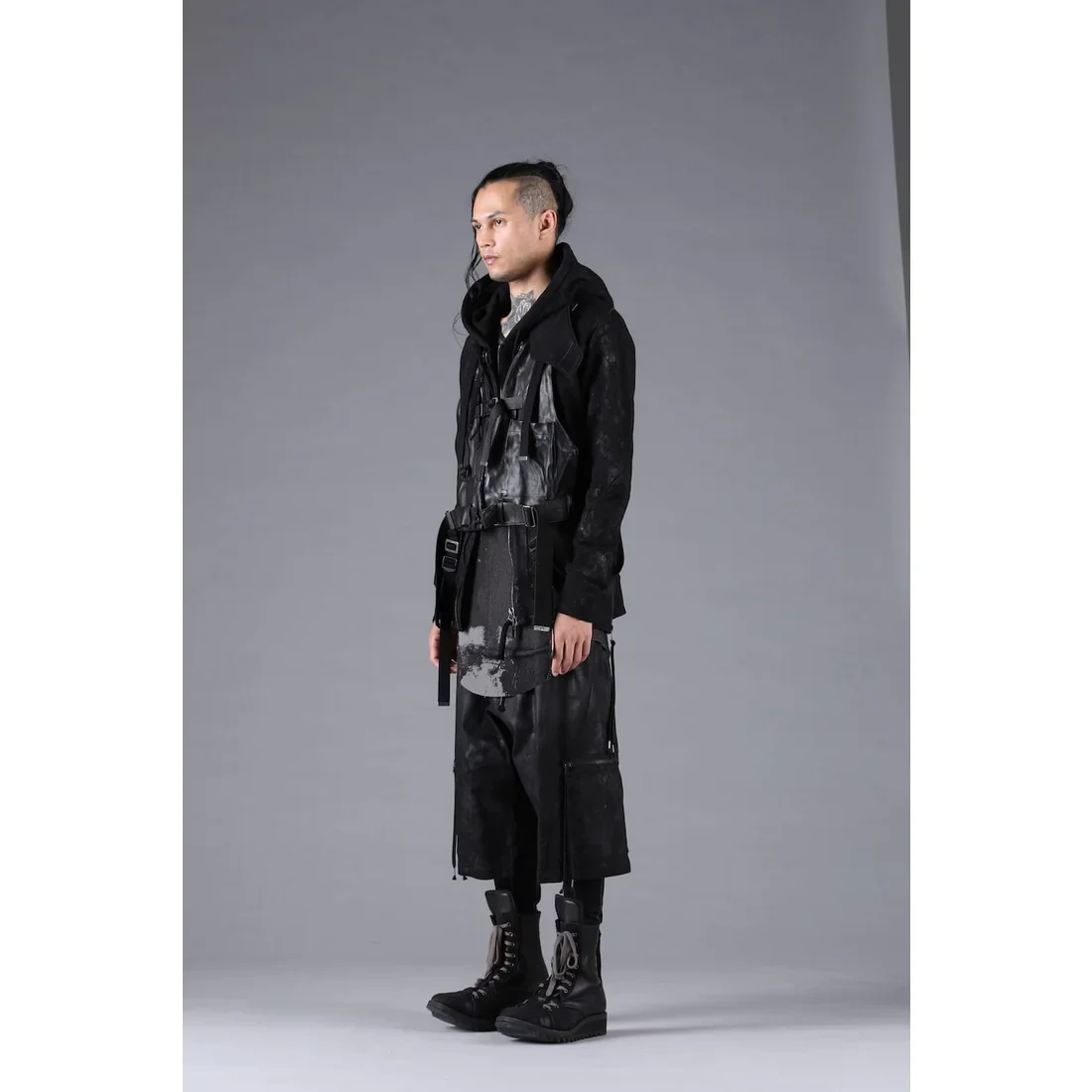 Black Horse Leather Vest Bag - Image 11