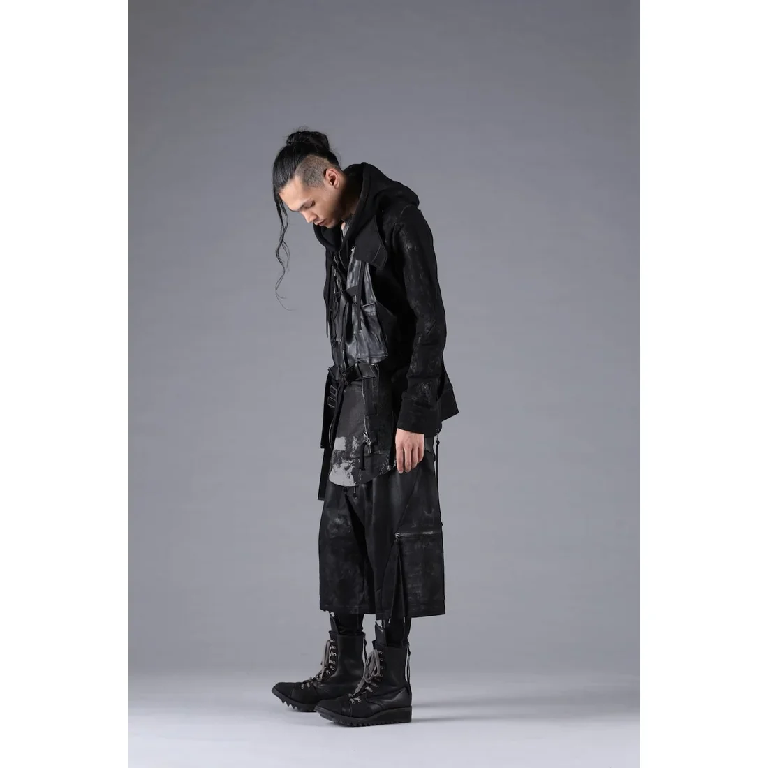 Black Horse Leather Vest Bag - Image 12