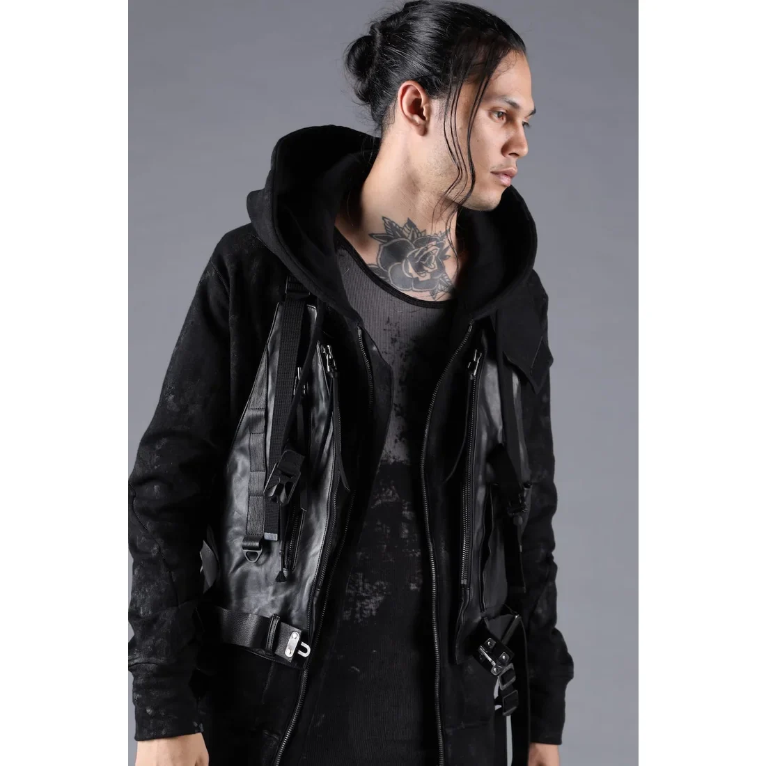 Black Horse Leather Vest Bag - Image 21