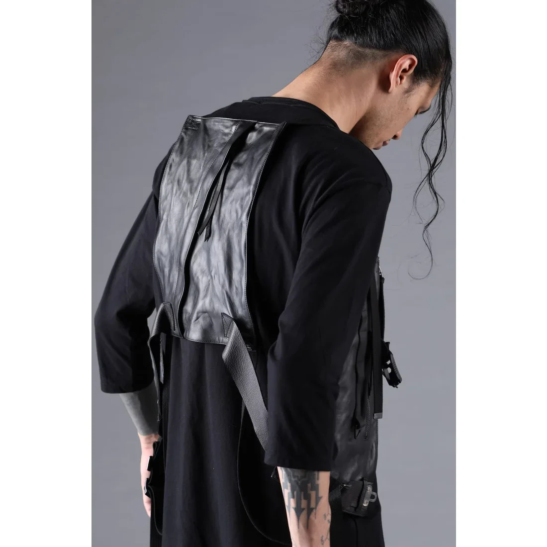 Black Horse Leather Vest Bag - Image 9