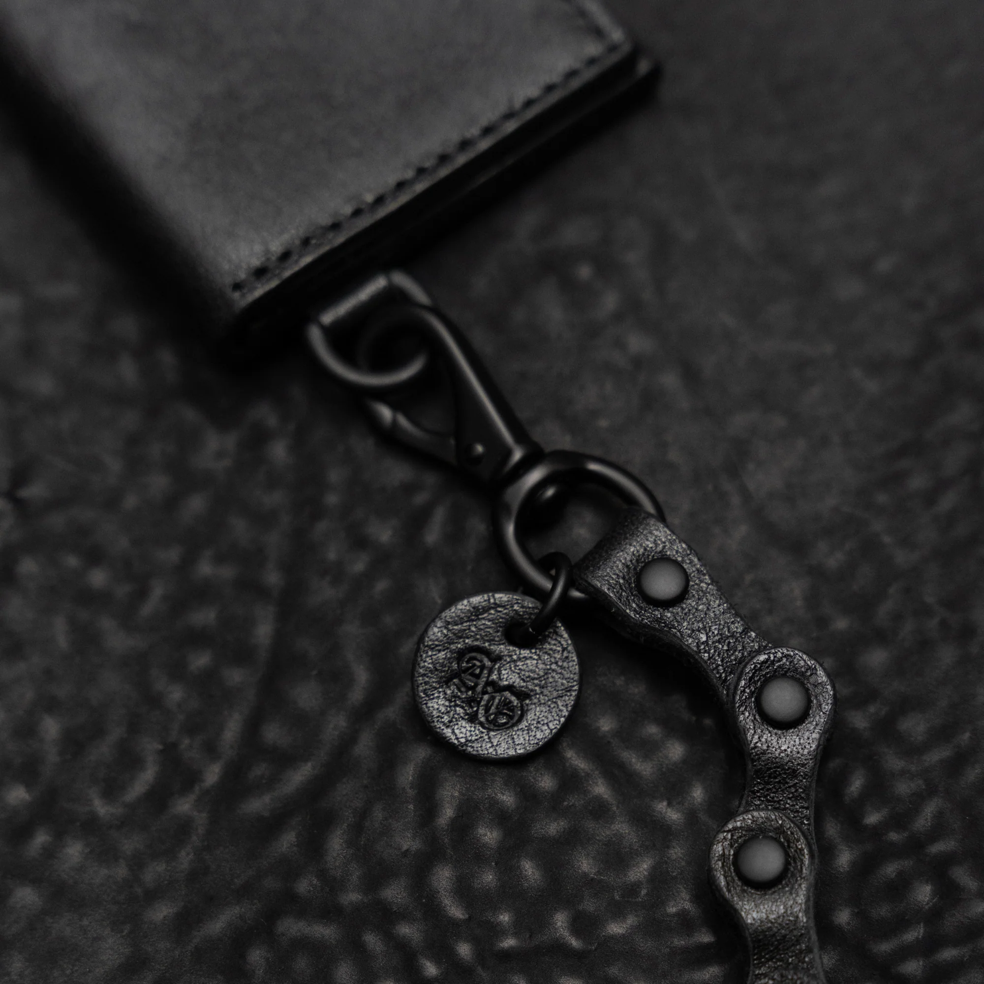 Black Horween Horsehide Leather Bike Chain - Image 3