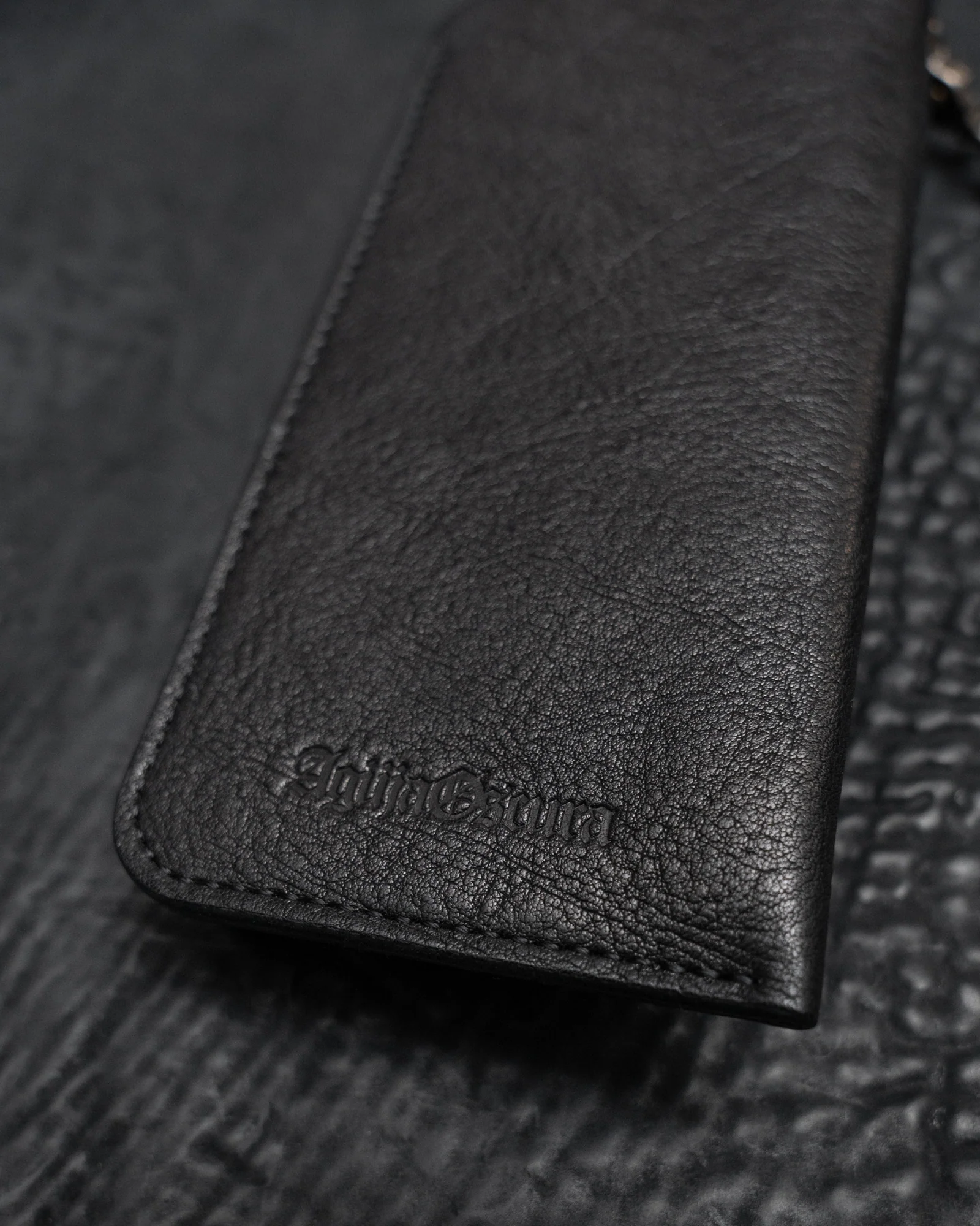 Black Japanese Bovine Kinich 2 Eyewear Pouch - Image 3