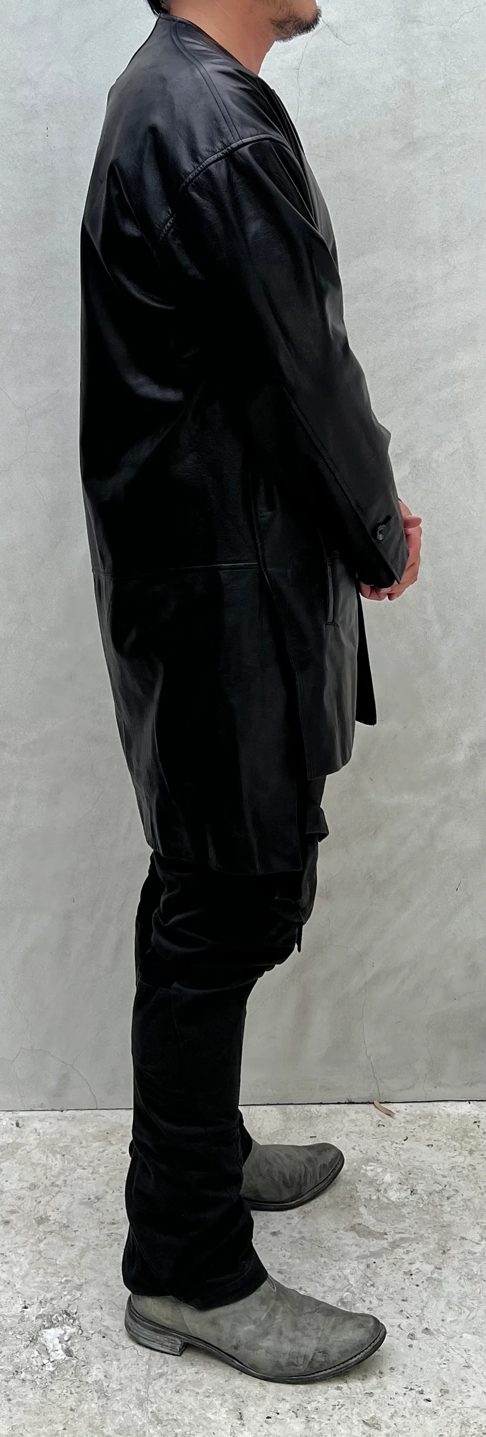 Black Japanese Steer Leather Collarless Car Coat - Image 3