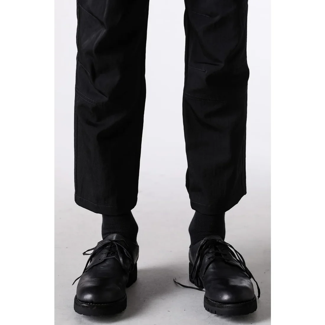Black Nylon Wool Twill Slim Cropped Zipper Pocket Pants - Image 10