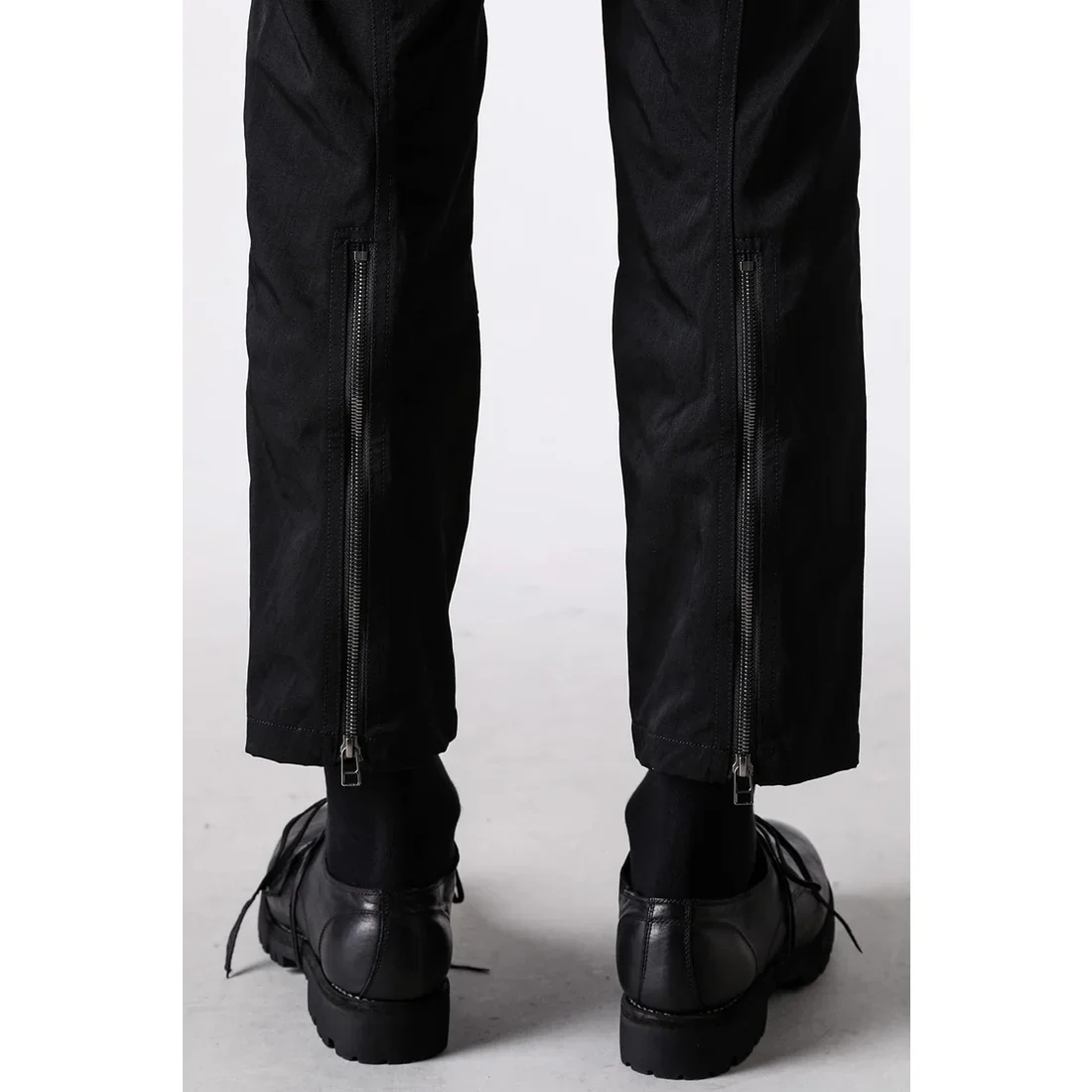 Black Nylon Wool Twill Slim Cropped Zipper Pocket Pants - Image 15