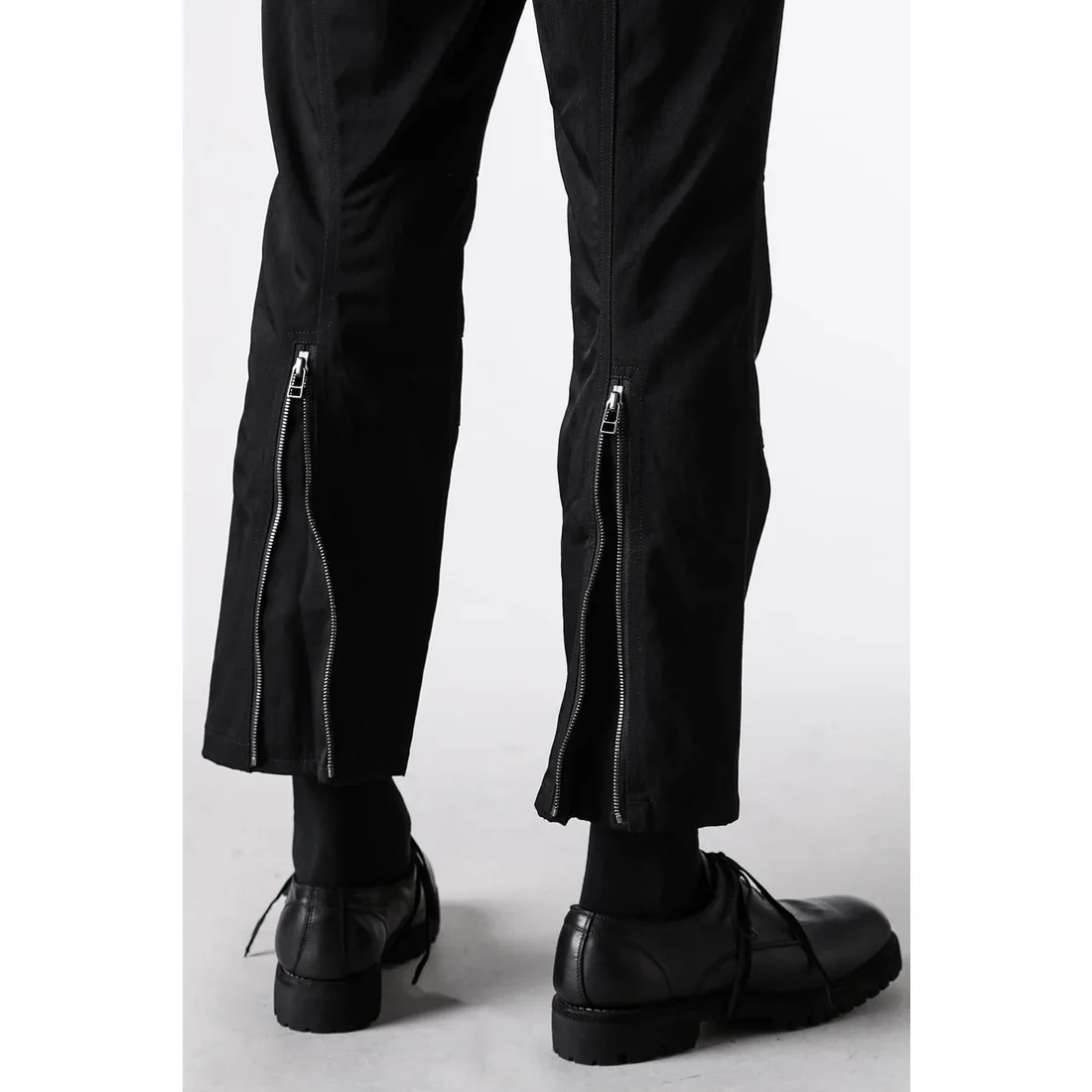 Black Nylon Wool Twill Slim Cropped Zipper Pocket Pants - Image 16