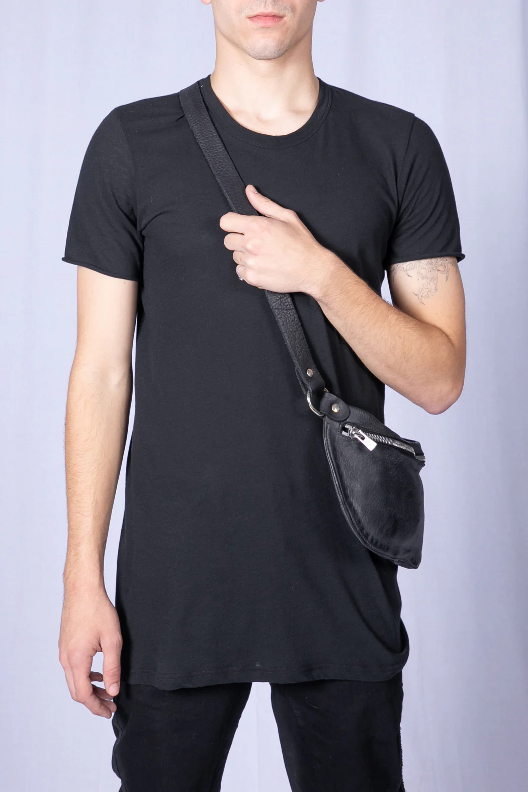 Black Soft Horse Leather Small Belt Bag Q100 - Image 2