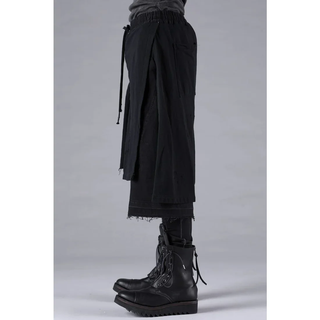 Black Stretch Denim Damage Apron Wide Cropped Pants - Image 2
