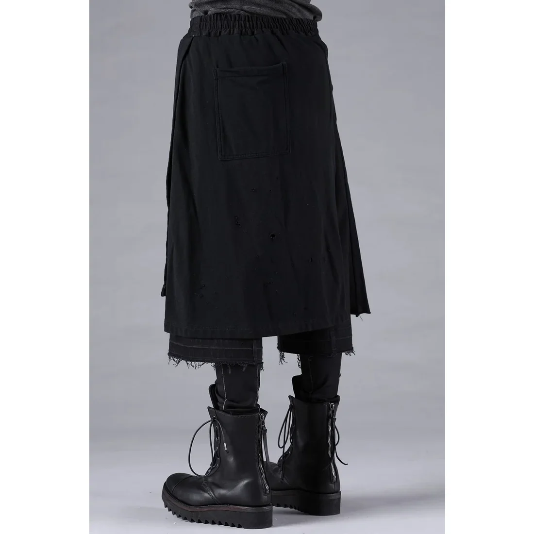 Black Stretch Denim Damage Apron Wide Cropped Pants - Image 4