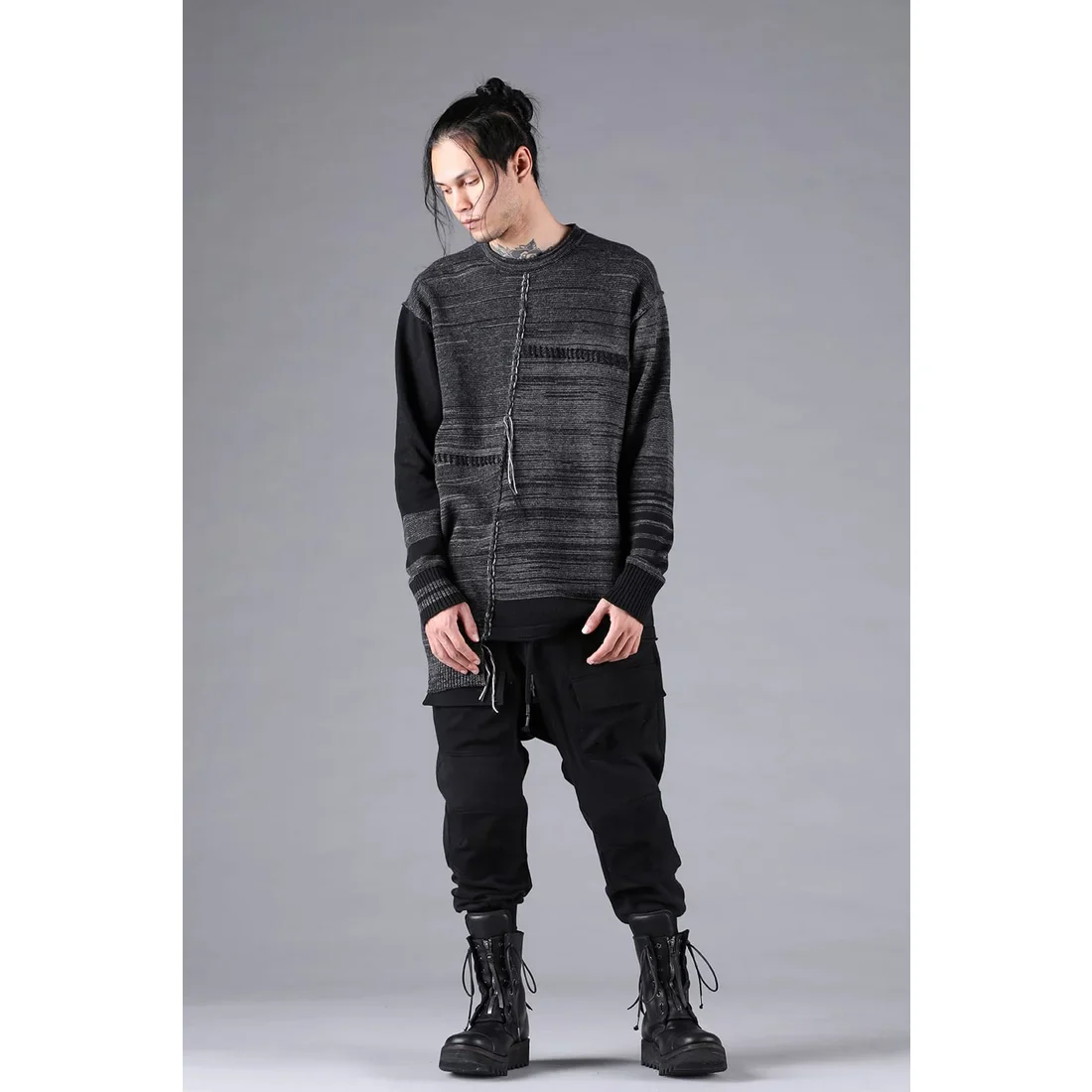 Black Untwisted Yarn Fleece Combination Wide Jogger Pants - Image 7
