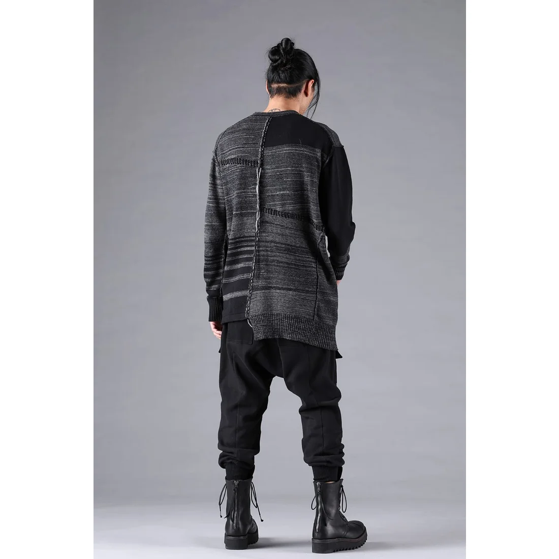 Charcoal Cotton Cashmere Unbalanced Border Knit Pullover - Image 12