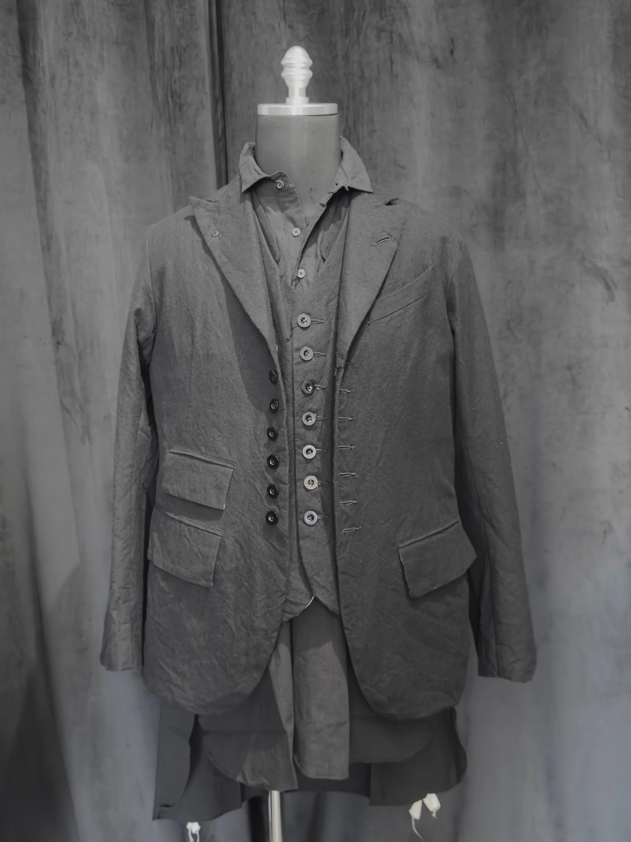 Coal Black 9B Tailored Blazer - Image 8