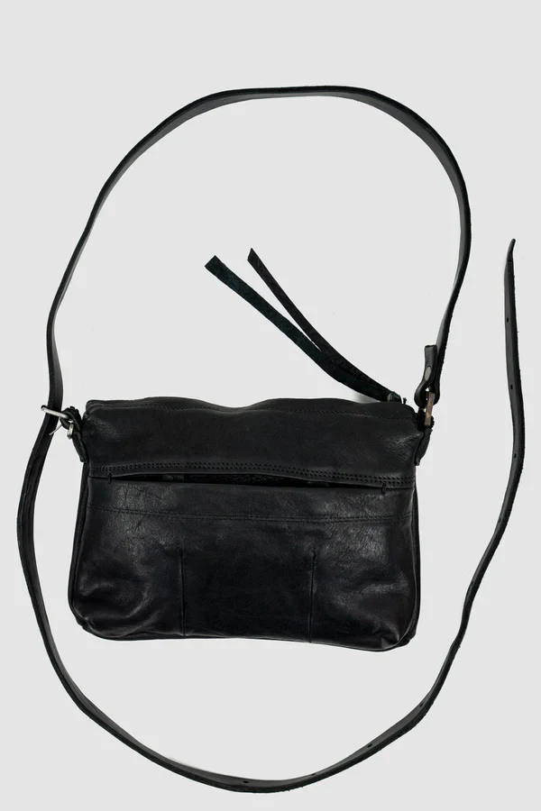 Essential Messenger Bag - Image 11