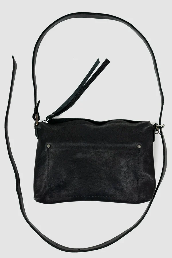 Essential Messenger Bag - Image 12