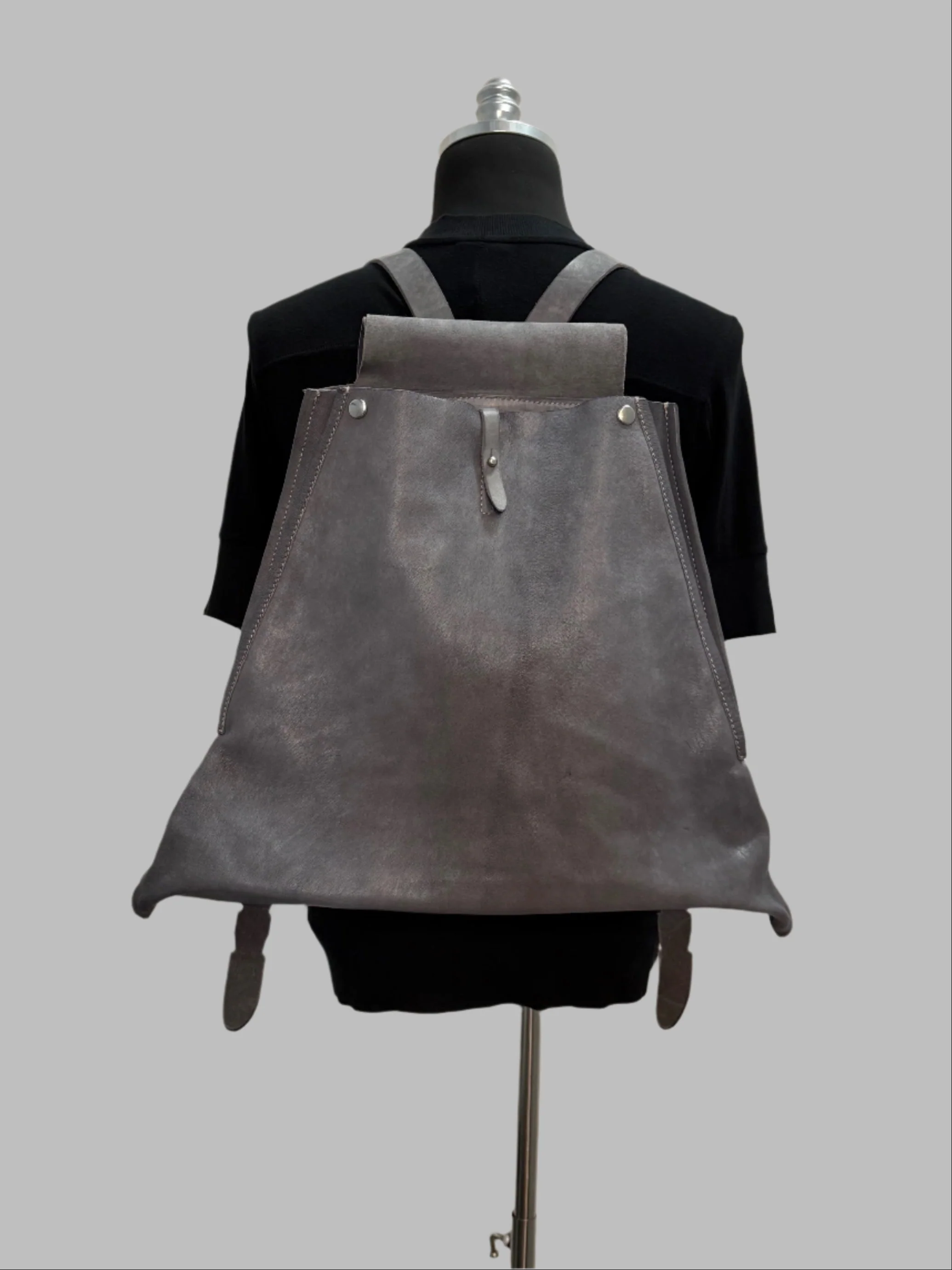 Grey Buffalo Leather Classic Backpack BP0 - Image 3