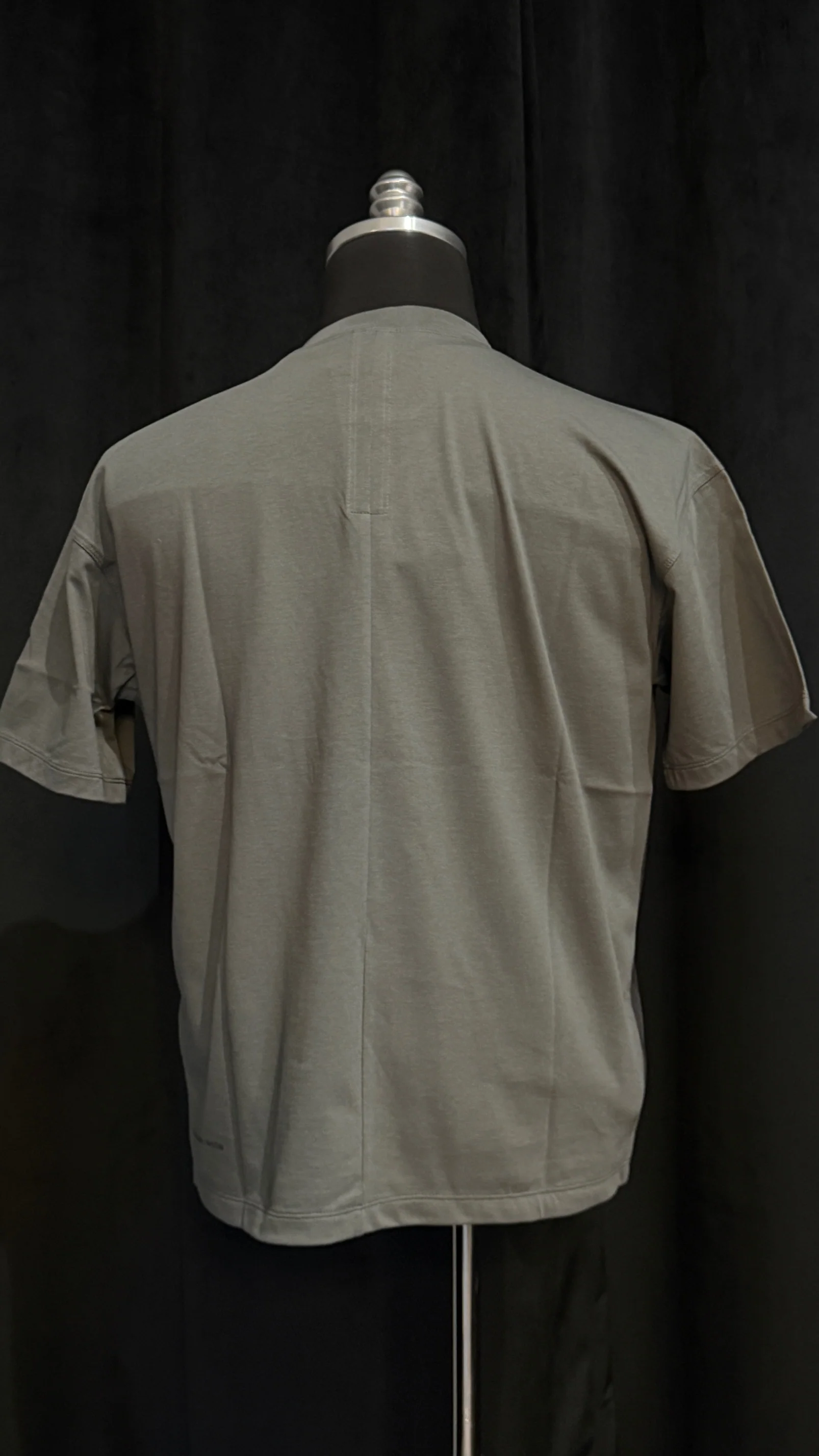 Grey Printed Landscape T-shirt - Image 12