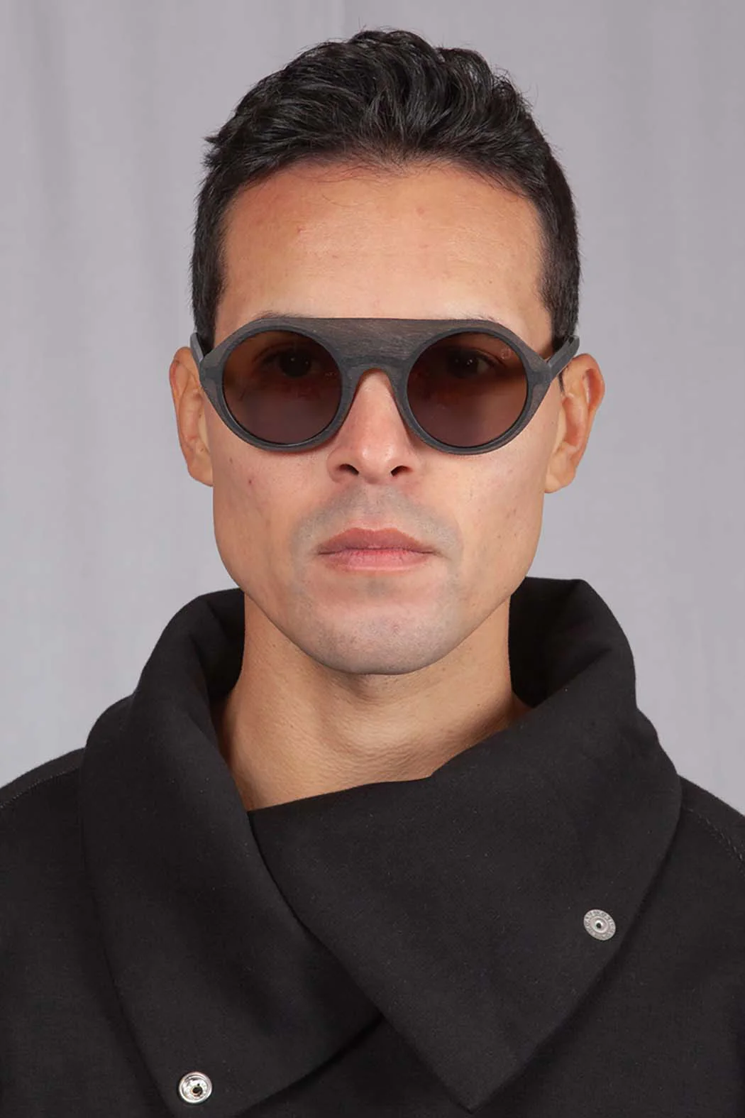GROPIUS Black Taupe - Image 3