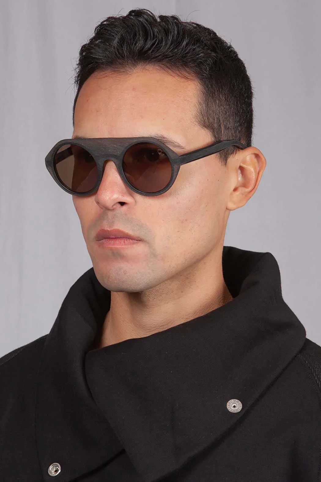 GROPIUS Black Taupe - Image 4