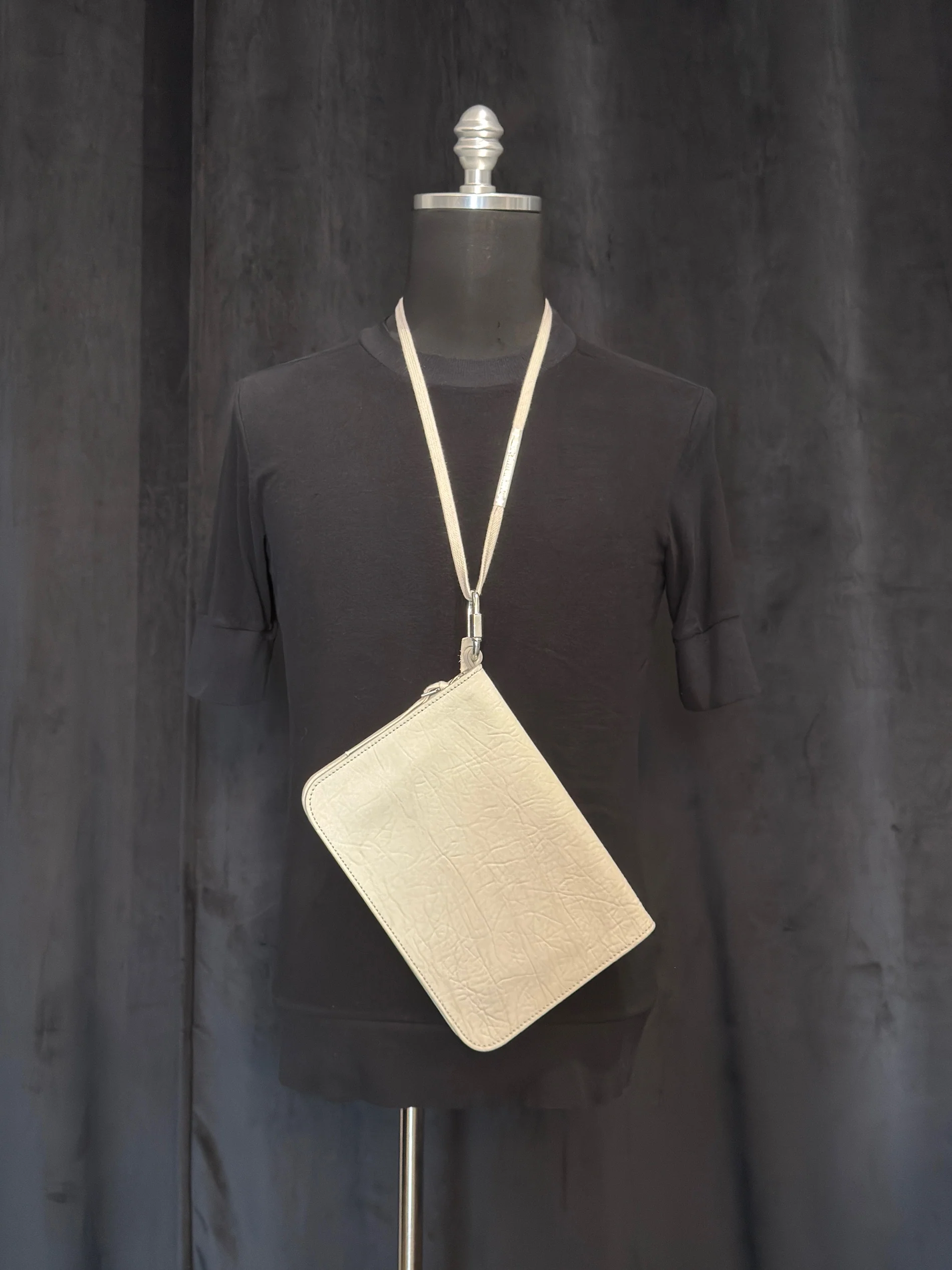 Light Grey Horse Leather WALLETBAG FMM20051 - Image 2