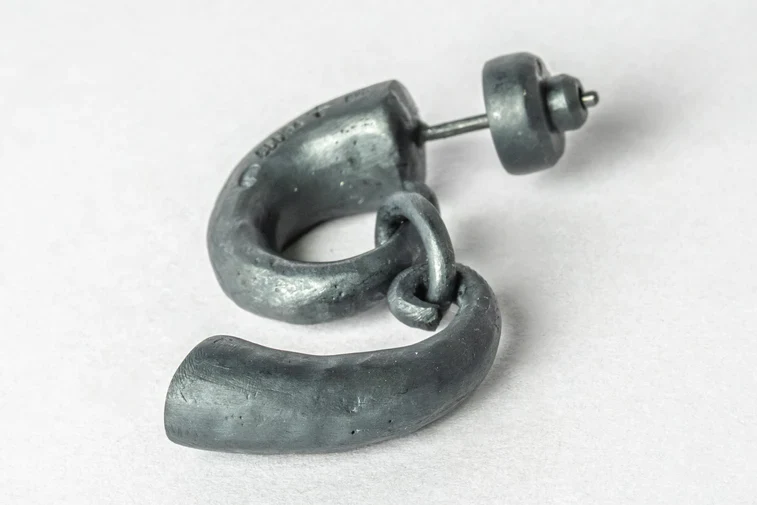 Little Horn Pendant Earring E2204-3-KA - Image 2