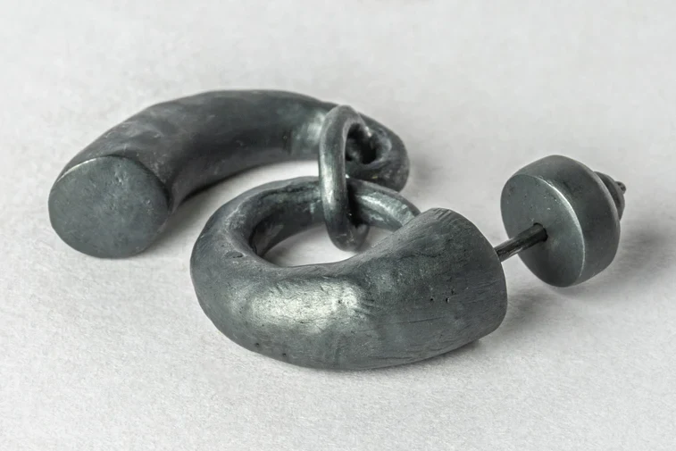 Little Horn Pendant Earring E2204-3-KA - Image 3