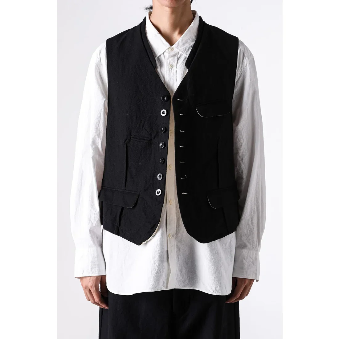 Midnight Square Shaped Loose Vest - Image 12
