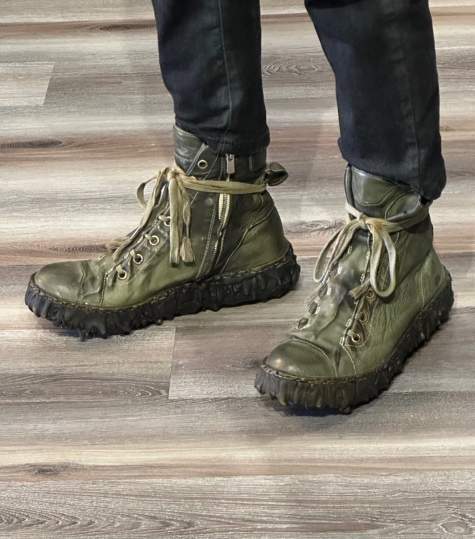 Olive Melt Clash Kangaroo Leather Mid Top Sneakers - Image 11