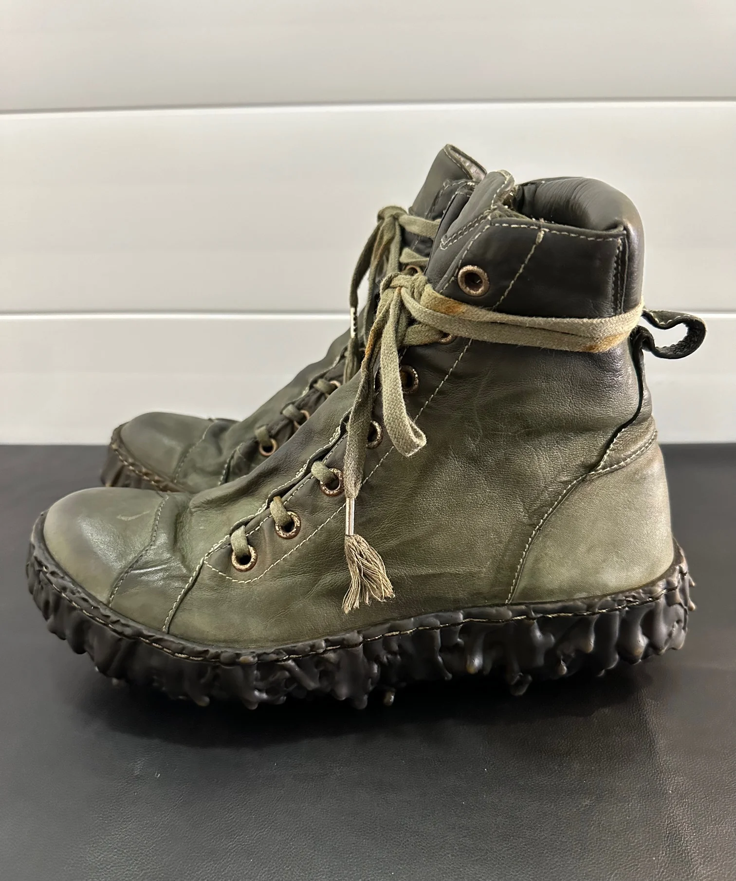 Olive Melt Clash Kangaroo Leather Mid Top Sneakers - Image 4