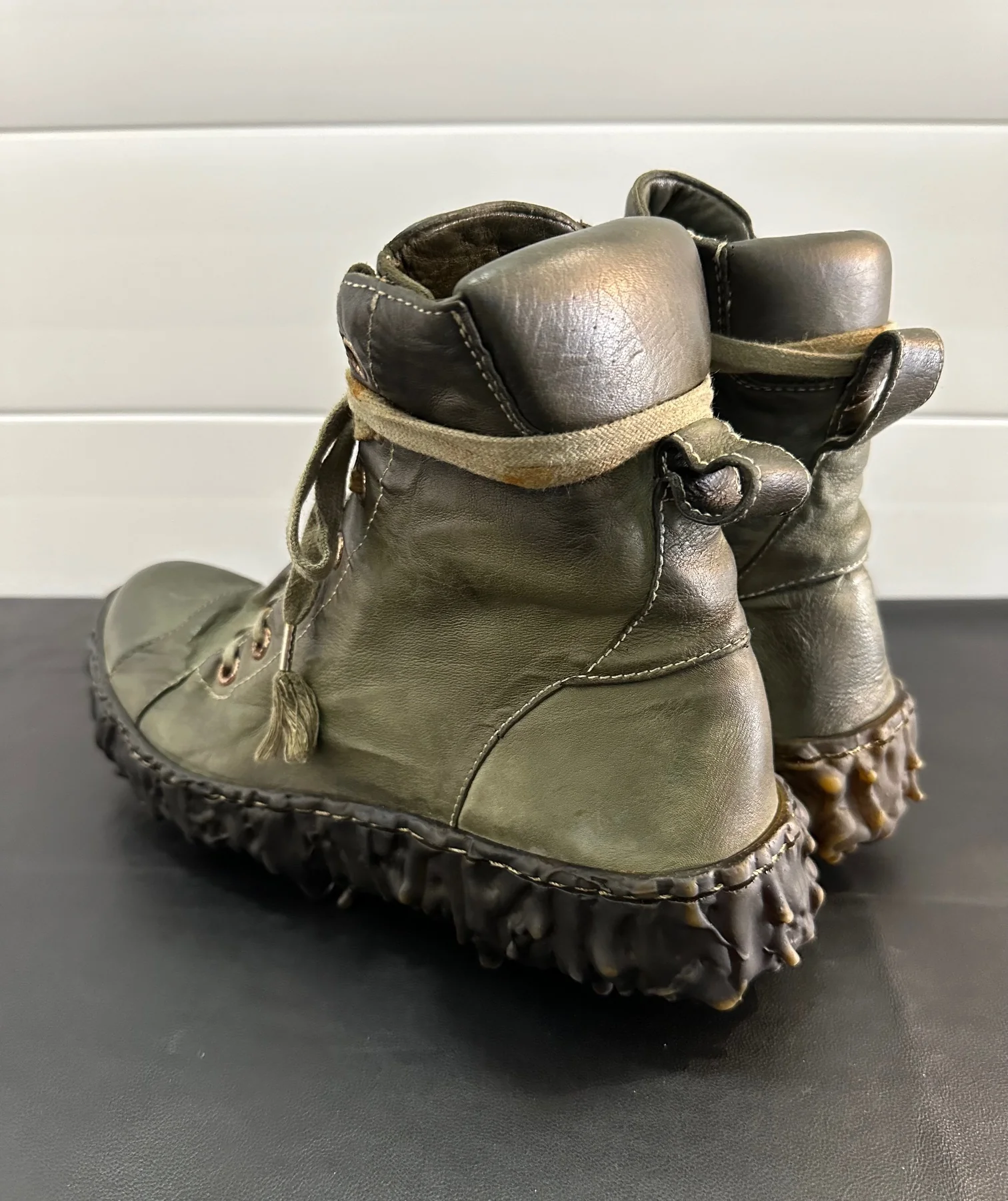 Olive Melt Clash Kangaroo Leather Mid Top Sneakers - Image 5