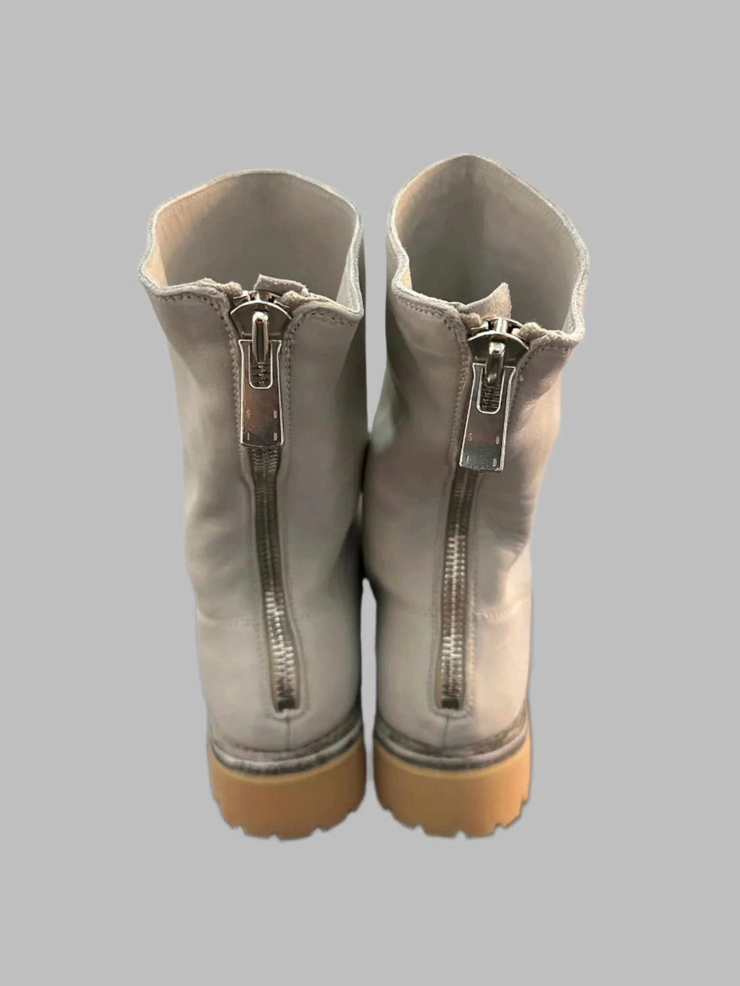 Pale Grey Back Zip Boots Vibram 788V - Image 6
