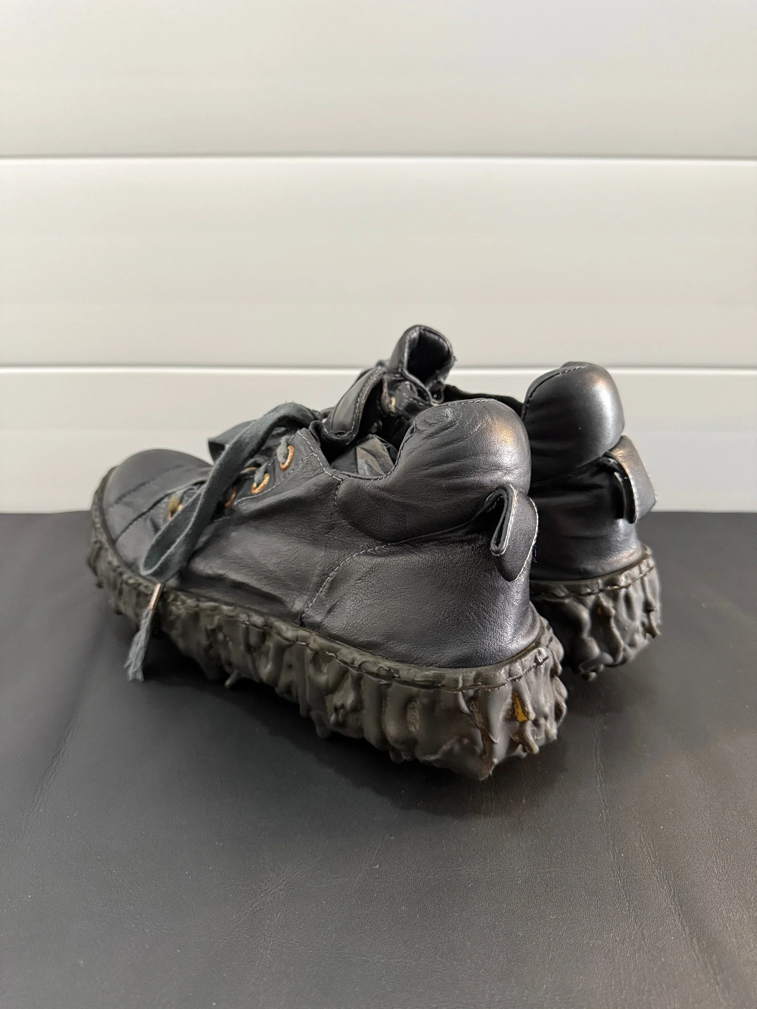 Slate Melt Clash Low Top Sneakers - Image 4