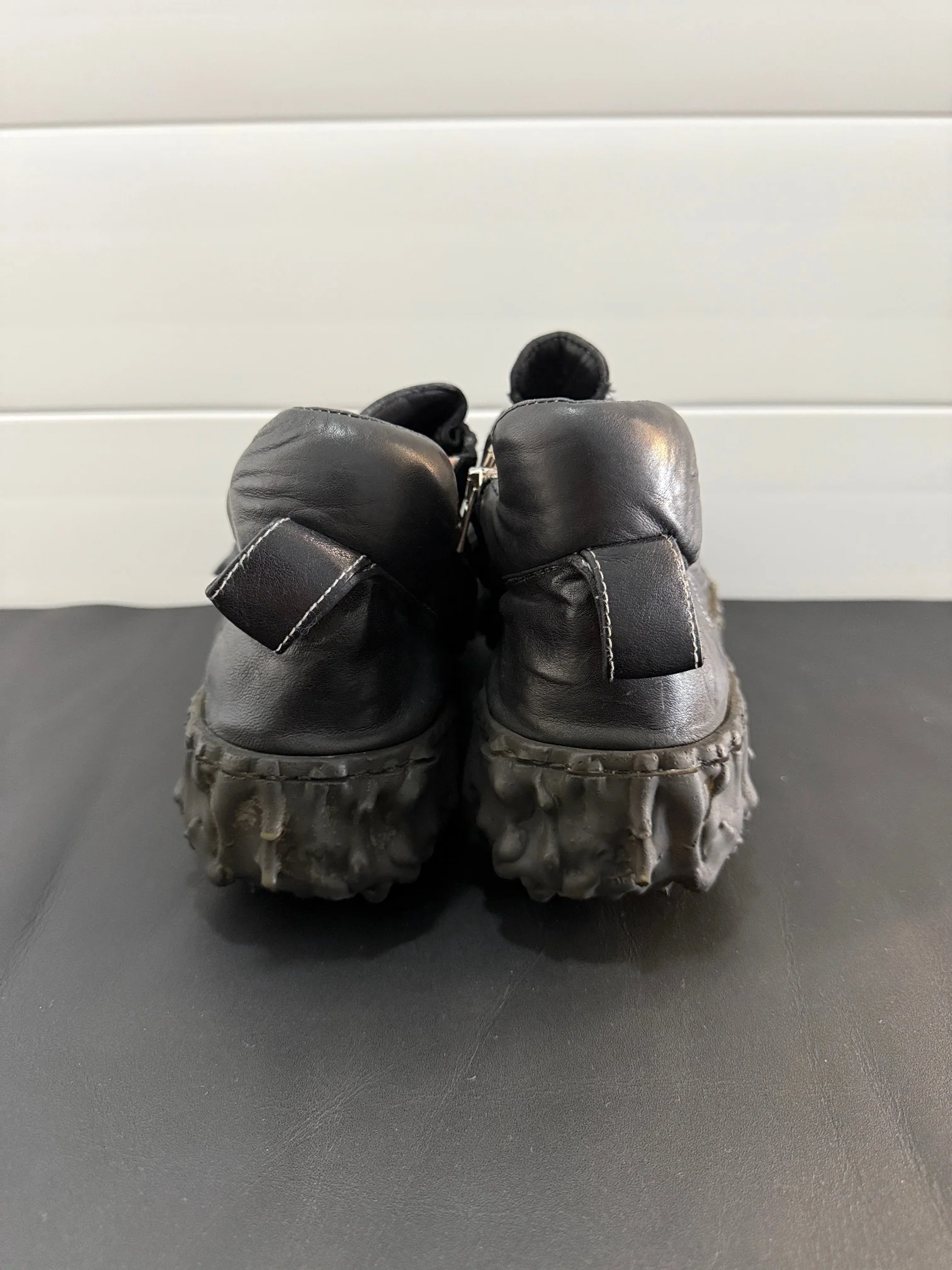 Slate Melt Clash Low Top Sneakers - Image 5