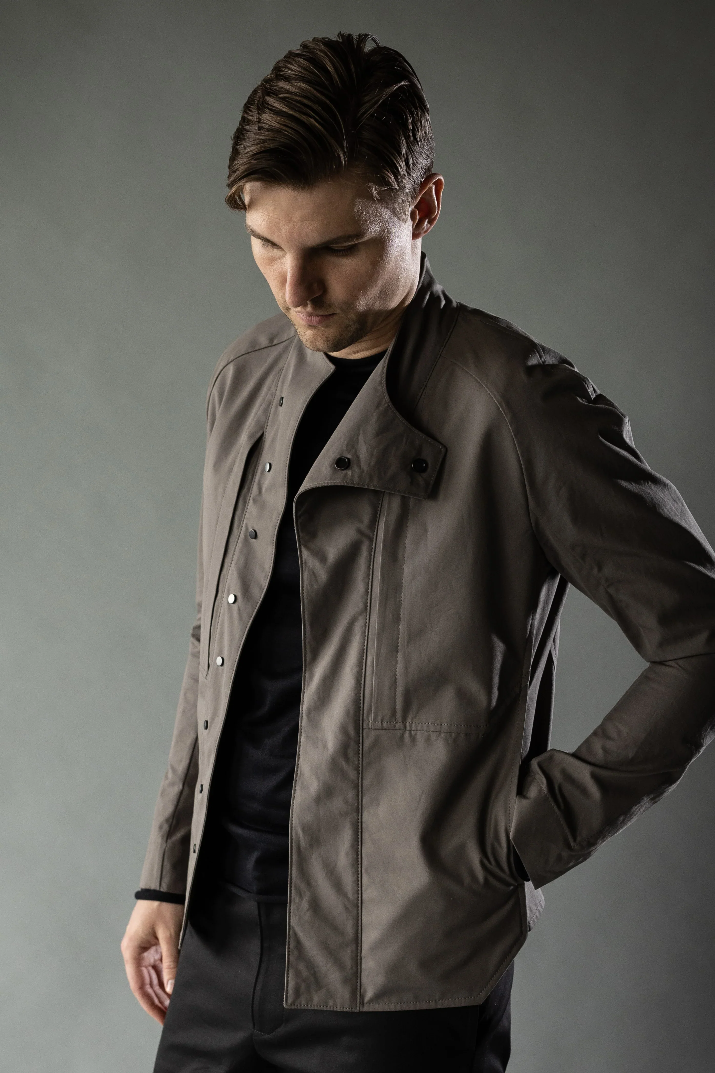 Static Black Japanese Linen Cotton Chambray AERA OVERSHIRT - Image 7